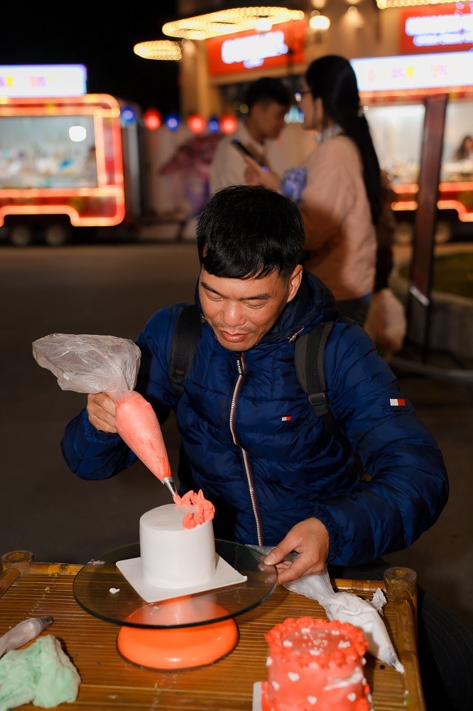 “Mảnh đất tình yêu” Ocean City đón nghìn cặp đôi trong ngày Lễ tình nhân 14/2 “Mảnh đất tình yêu” Ocean City đón nghìn cặp đôi trong ngày Lễ tình nhân 14/2