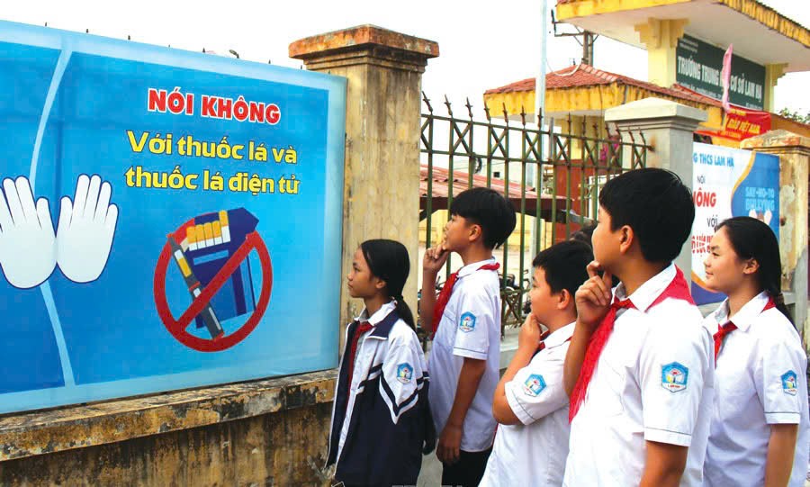 Lâm Đồng: Ngăn chặn thuốc lá, thuốc lá điện tử xâm nhập vào trường học Lâm Đồng: Ngăn chặn thuốc lá, thuốc lá điện tử xâm nhập vào trường học