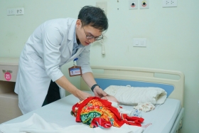 Cứu sống trẻ sơ sinh mắc dị tật bẩm sinh phức tạp