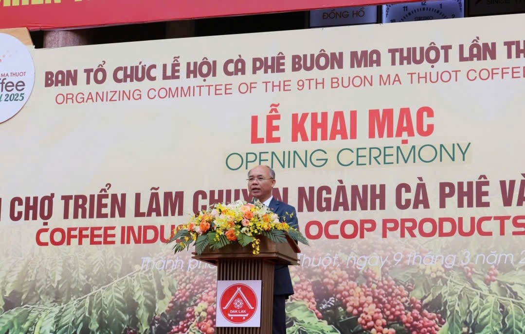 Đắk Lắk: Khai mạc Hội chợ triển lãm chuyên ngành cà phê và sản phẩm OCOP năm 2025