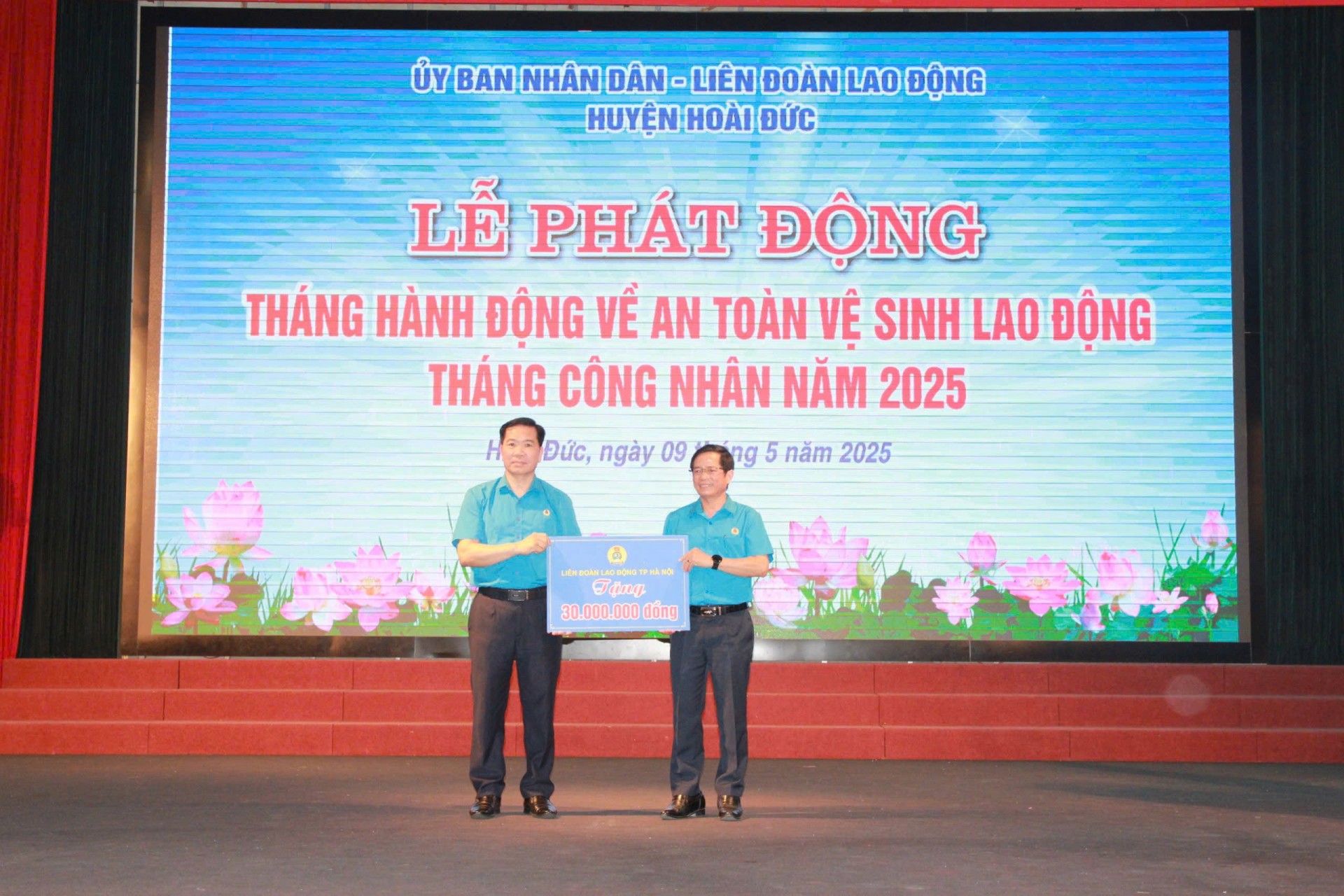 LĐLĐ huyện Hoài Đức (Hà Nội): Phát động Tháng hành động về An toàn   Vệ sinh lao động và Tháng Công nhân năm 2025