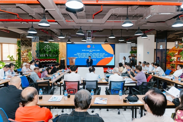 Giải pháp tăng cường hợp tác trong nghiên cứu, chuyển giao và ứng dụng tri thức khoa học