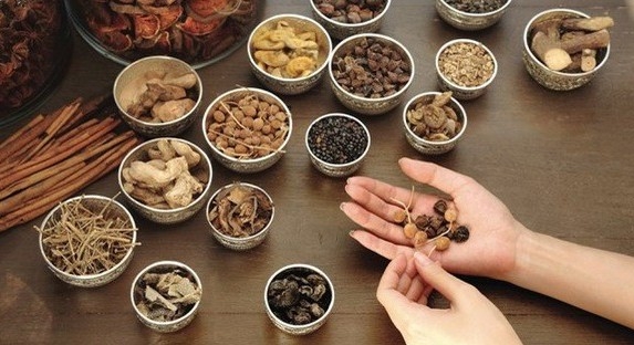 Hướng dẫn thanh toán BHYT đối với thuốc y học cổ truyền
