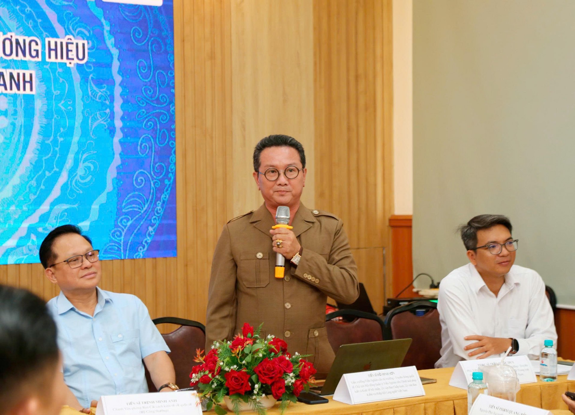 Thương hiệu làng nghề - nông sản xanh: Yếu tố sống còn trong thời hội nhập Thương hiệu làng nghề - nông sản xanh: Yếu tố sống còn trong thời hội nhập