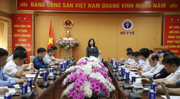 Tiếp tục đẩy nhanh tiến độ chuyển đổi số ngành Y tế