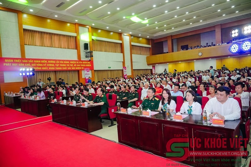 Giai điệu yêu thương giữa lòng Bệnh viện Quân y 354: “Mang âm nhạc đến Bệnh viện” số 220 chạm tới trái tim