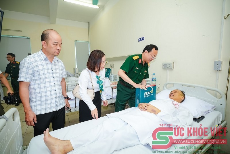 Giai điệu yêu thương giữa lòng Bệnh viện Quân y 354: “Mang âm nhạc đến Bệnh viện” số 220 chạm tới trái tim