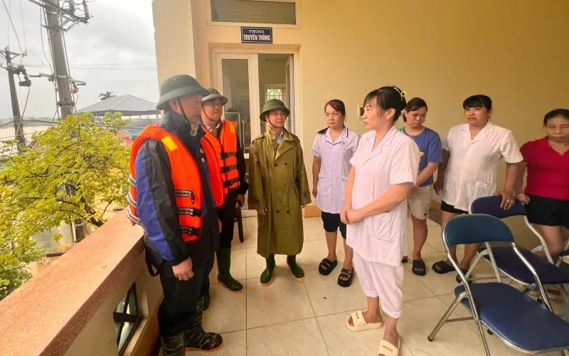 Chủ động triển khai công tác y tế ứng phó bão số 3