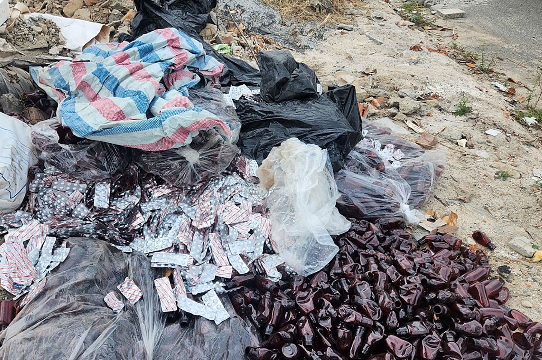 Đà Nẵng phạt gần 100 triệu đồng Công ty Dược Trung Ương 3, vì “tuồn” thuốc kém chất lượng ra bãi rác