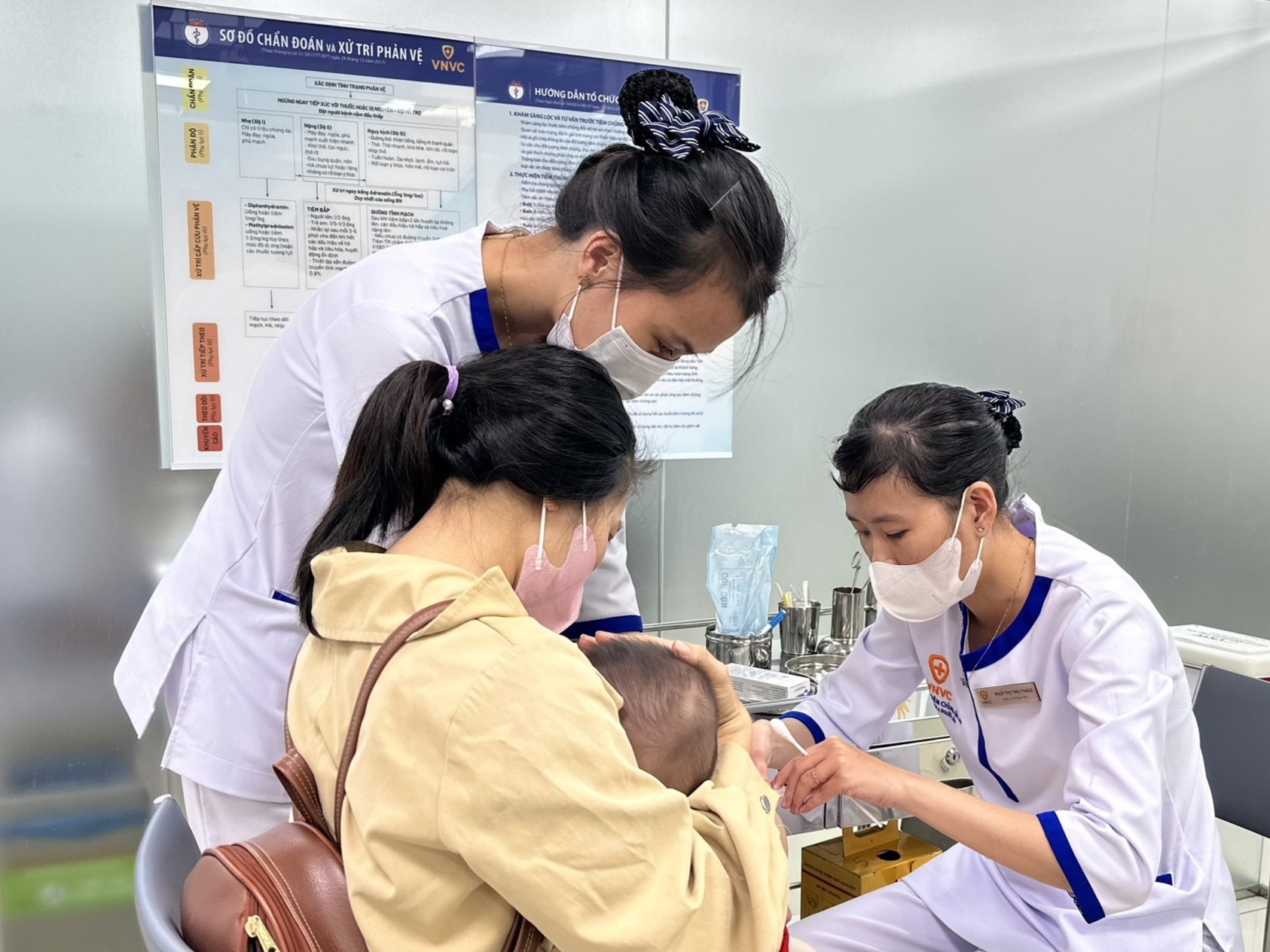 Cảnh báo bệnh viêm não Nhật Bản ở trẻ và thanh thiếu niên vào mùa hè