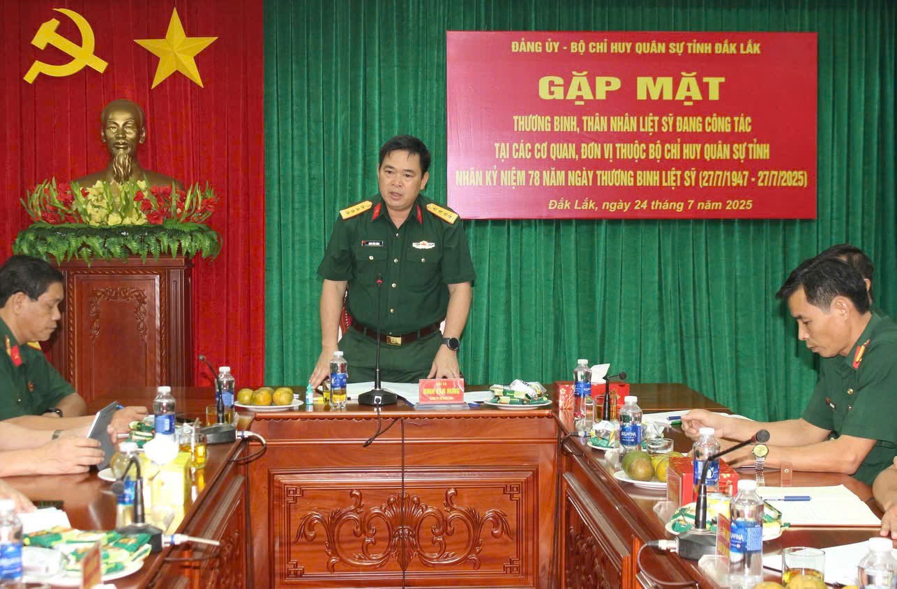 Đắk Lắk: Đảng uỷ, Bộ chỉ huy Quân sự tỉnh gặp mặt thương binh, thân nhân liệt sĩ Đắk Lắk: Đảng uỷ, Bộ chỉ huy Quân sự tỉnh gặp mặt thương binh, thân nhân liệt sĩ