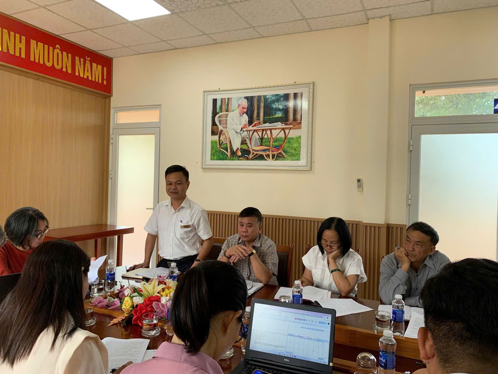 Đắk Lắk: Lãnh đạo Sở Y tế thăm và làm việc với Trung tâm Bảo trợ xã hội và Trẻ em