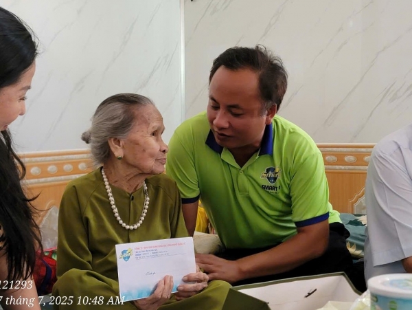 Smart A lan tỏa nghĩa tình tháng 7 – Tri ân bằng hành động thiết thực