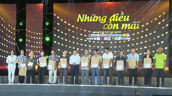 Smart A lan tỏa nghĩa tình tháng 7 – Tri ân bằng hành động thiết thực Smart A lan tỏa nghĩa tình tháng 7 – Tri ân bằng hành động thiết thực