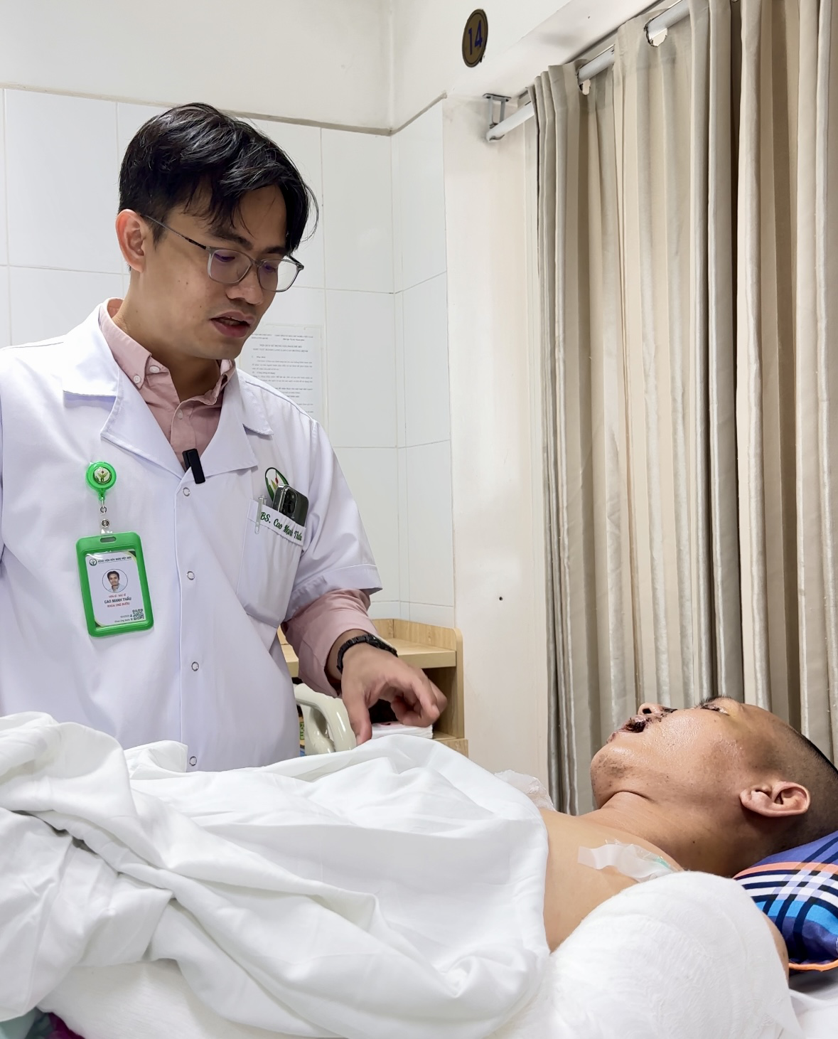 Giành giật sự sống từ lưỡi hái tử thần: Hành trình kỳ diệu của người đàn ông 35 tuổi và trái tim các thầy thuốc Bệnh viện Việt Đức