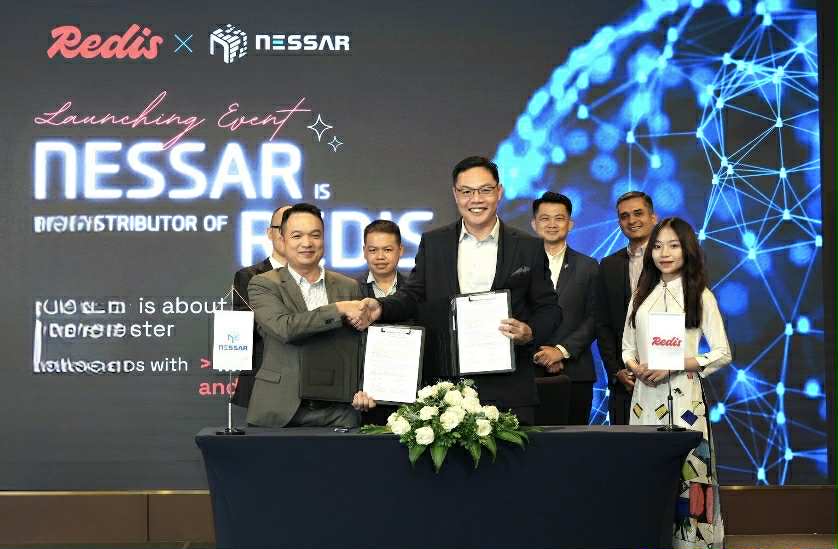 Dữ liệu - Nền tảng phát triển chuyển đổi số quốc gia và chiến lược quốc gia về cách mạng công nghiệp 4.0 Dữ liệu - Nền tảng phát triển chuyển đổi số quốc gia và chiến lược quốc gia về cách mạng công nghiệp 4.0