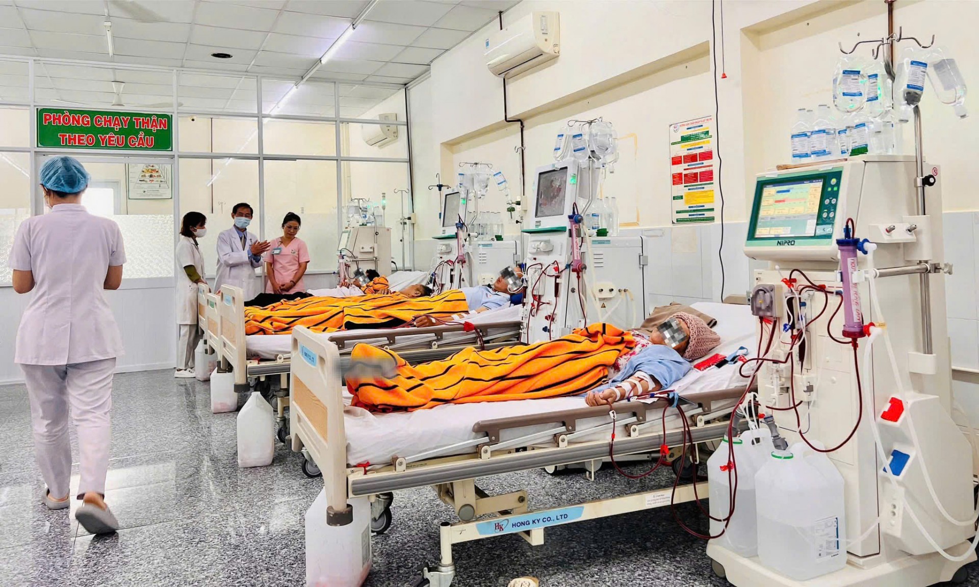 TP. Hồ Chí Minh, Bệnh viện Lê Văn Việt khánh thành Khoa Thận Nhân tạo - Lọc máu: Nâng tầm chất lượng điều trị TP. Hồ Chí Minh, Bệnh viện Lê Văn Việt khánh thành Khoa Thận Nhân tạo - Lọc máu: Nâng tầm chất lượng điều trị