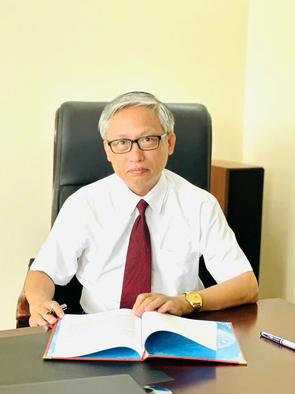 Viện Nghiên cứu Phát triển Y Dược Việt có Viện trưởng mới