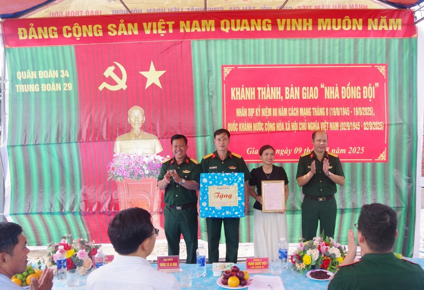 Gia Lai: Khánh thành và bàn giao Nhà đồng đội cho quân nhân có hoàn cảnh khó khăn Gia Lai: Khánh thành và bàn giao Nhà đồng đội cho quân nhân có hoàn cảnh khó khăn