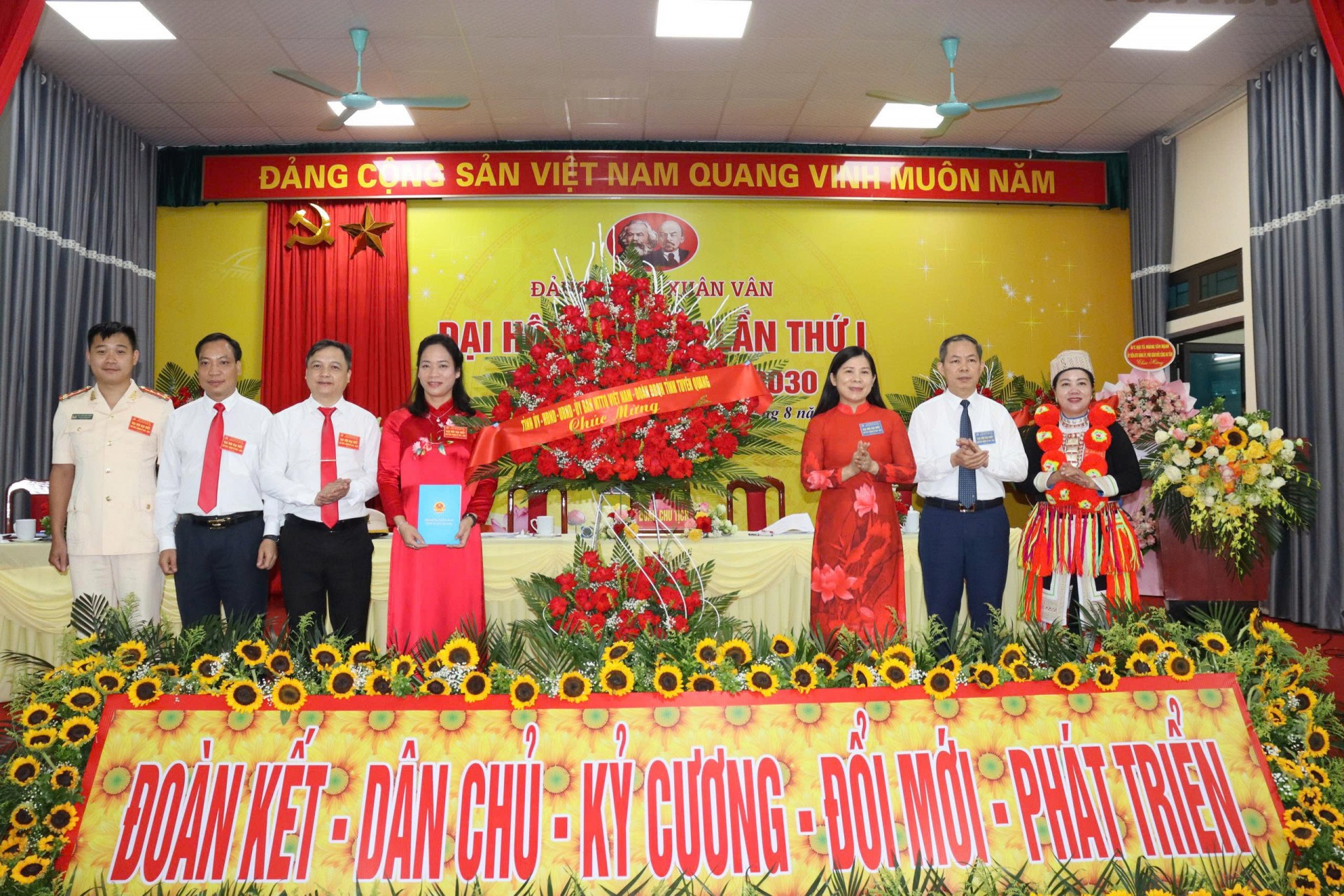 Xuân Vân, Tuyên Quang: Một chặng đường mới - Vững bước phát triển toàn diện, bền vững
