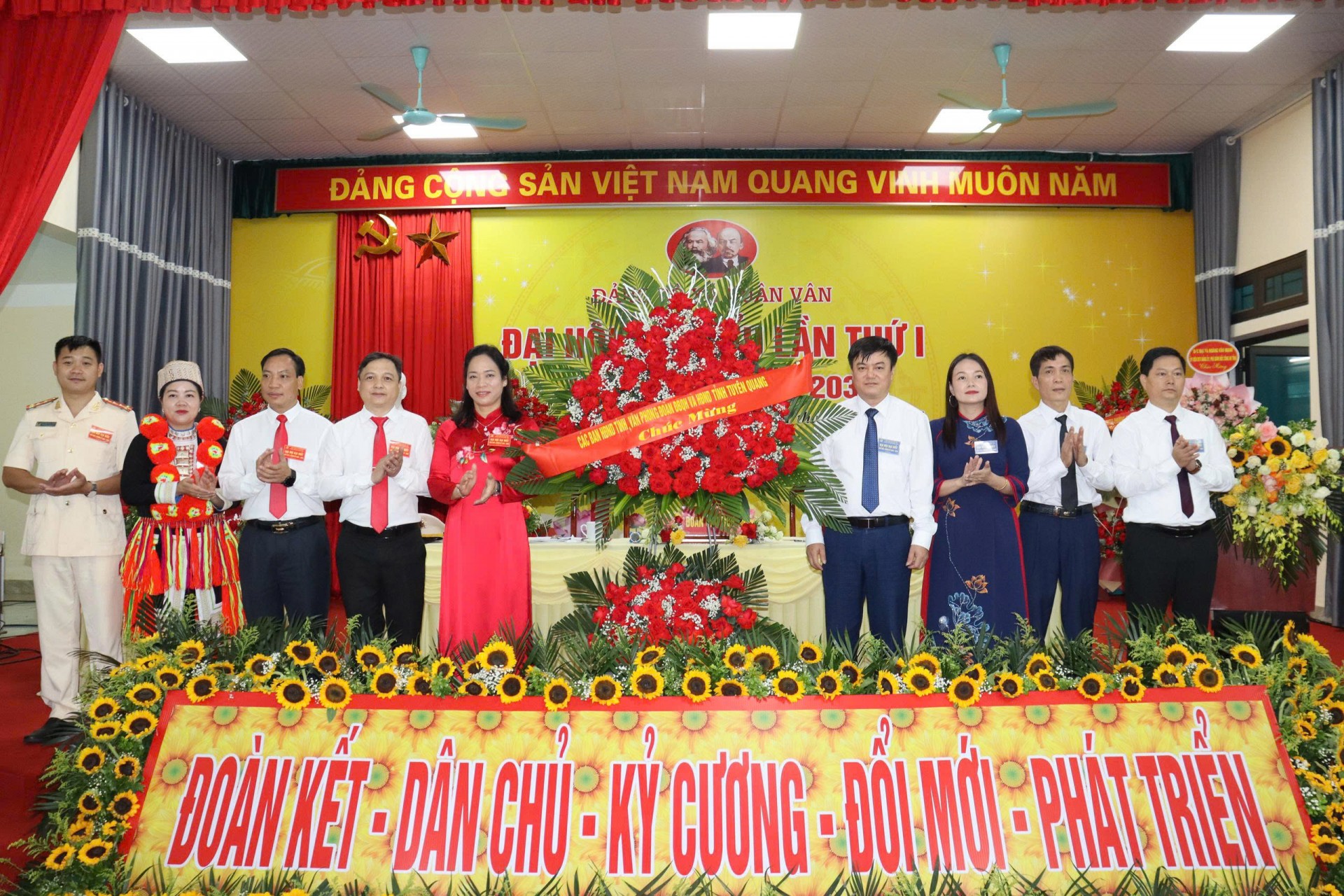 Xuân Vân, Tuyên Quang: Một chặng đường mới - Vững bước phát triển toàn diện, bền vững