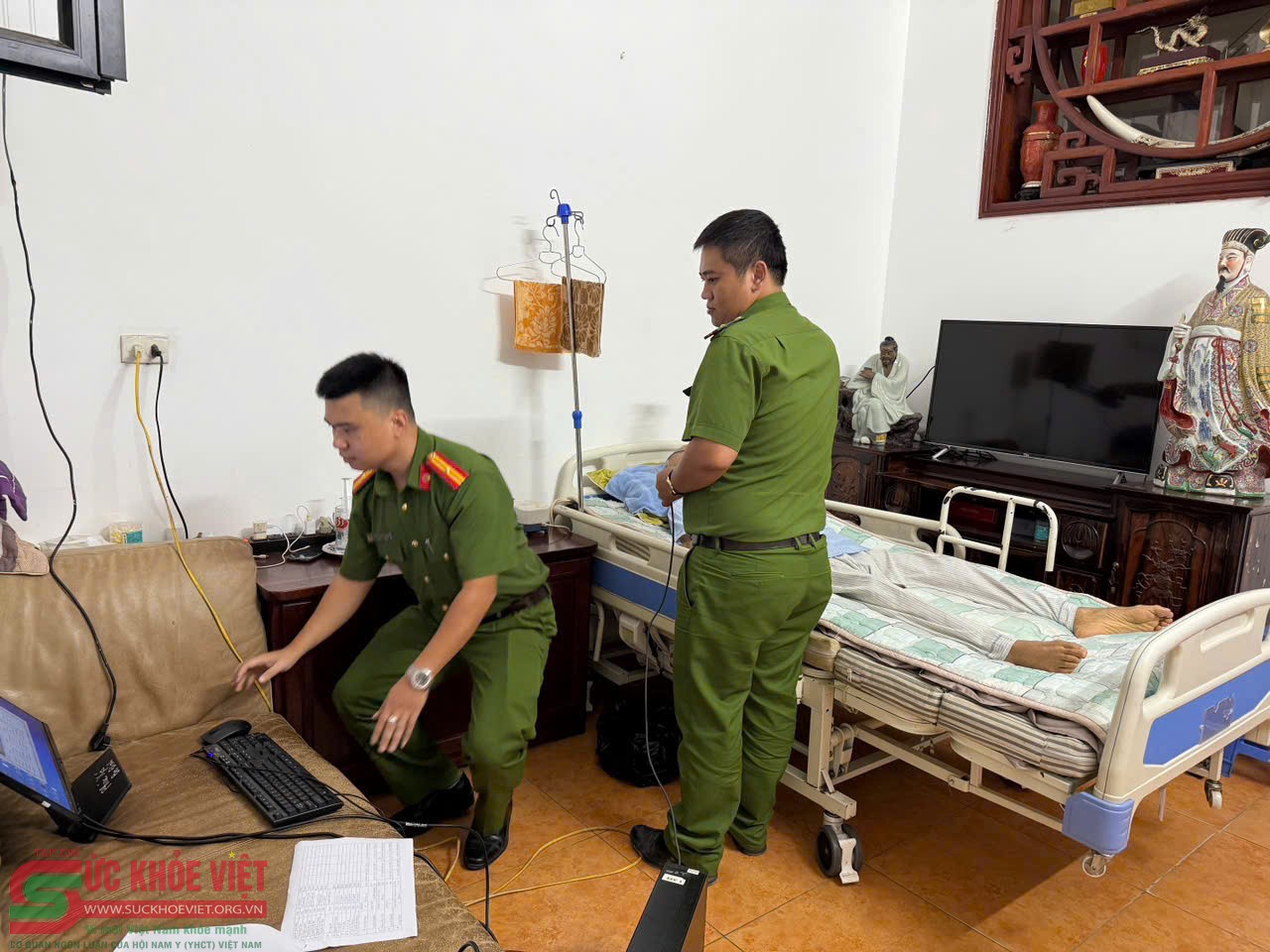 Phường Hồng Hà – Hà Nội: Bài học về sự quyết liệt trong cấp đổi thẻ đảng viên điện tử Phường Hồng Hà – Hà Nội: Bài học về sự quyết liệt trong cấp đổi thẻ đảng viên điện tử