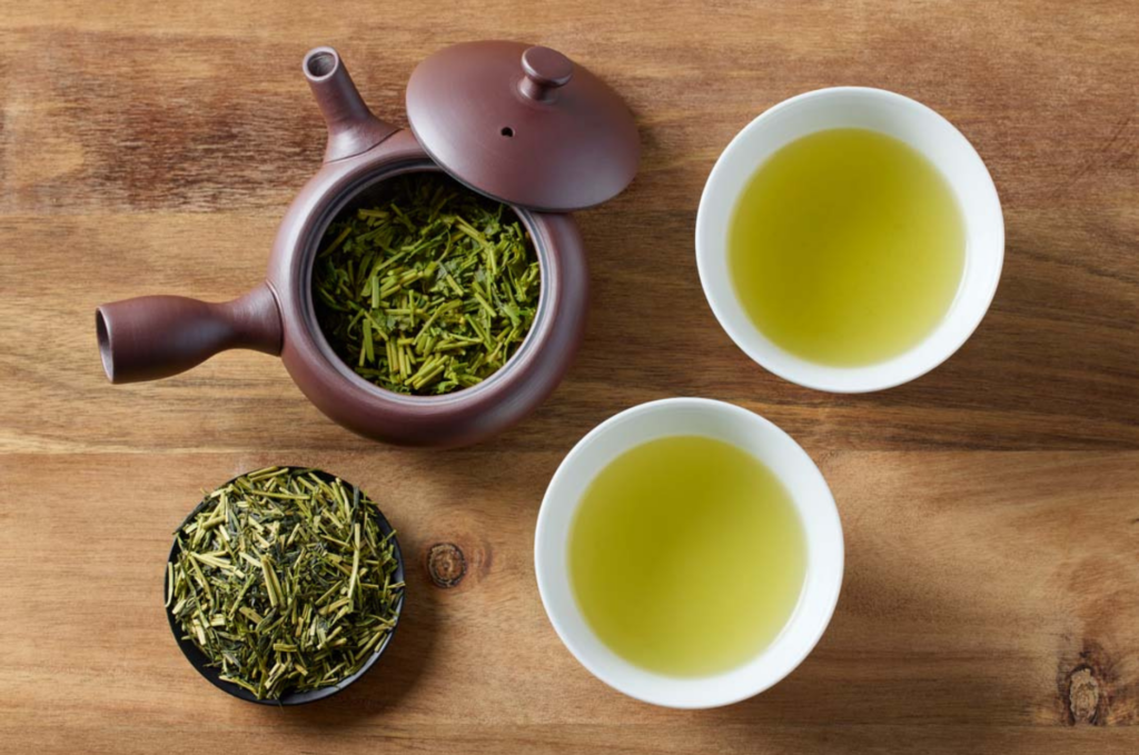 Uống trà đúng cách: Lợi ích và lưu ý quan trọng