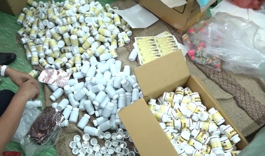 Không khoan nhượng với tình trạng thuốc giả, thực phẩm giả