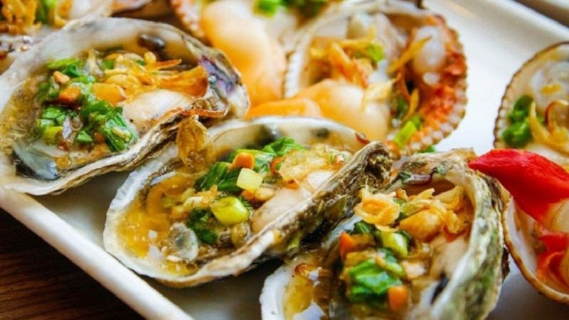 Những đối tượng cần hạn chế hoặc tránh ăn hàu để bảo vệ sức khỏe