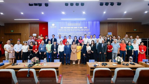 Hội thảo Quốc tế Fintech 2025: Kinh nghiệm toàn cầu, định hướng cho Việt Nam