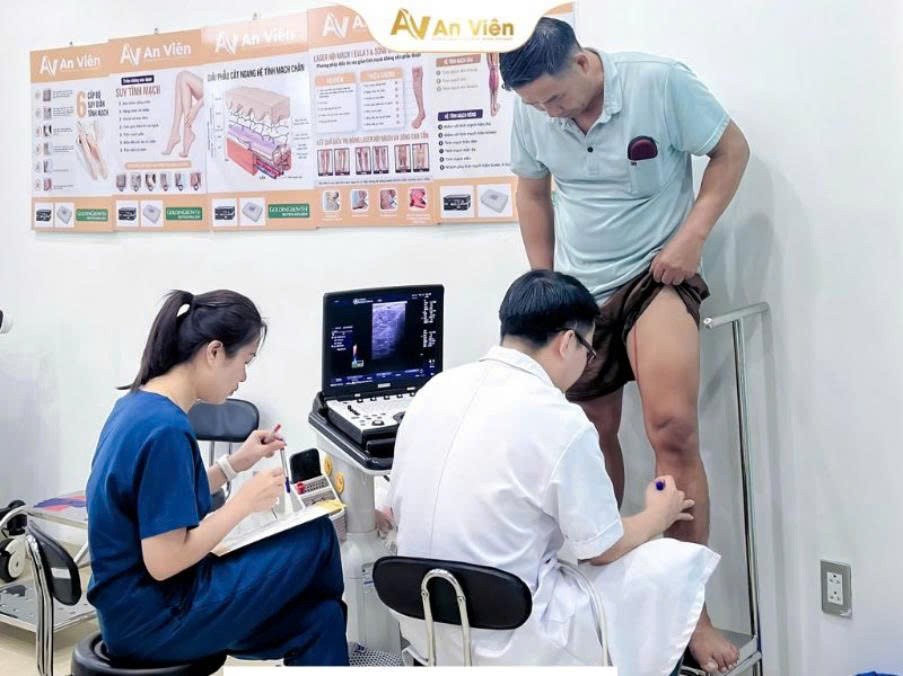 Khám phá phác đồ cá nhân hóa cho bệnh suy giãn tĩnh mạch tại An Viên