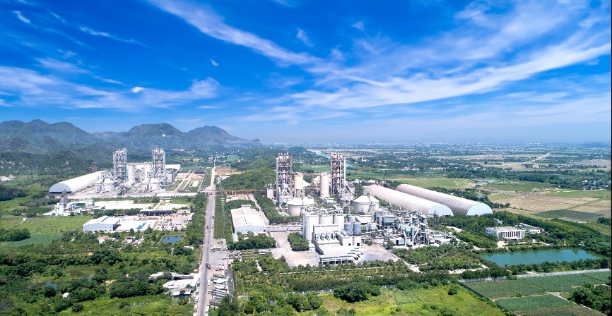 Công ty Xi măng Long Sơn chào mừng quốc khánh 2/9