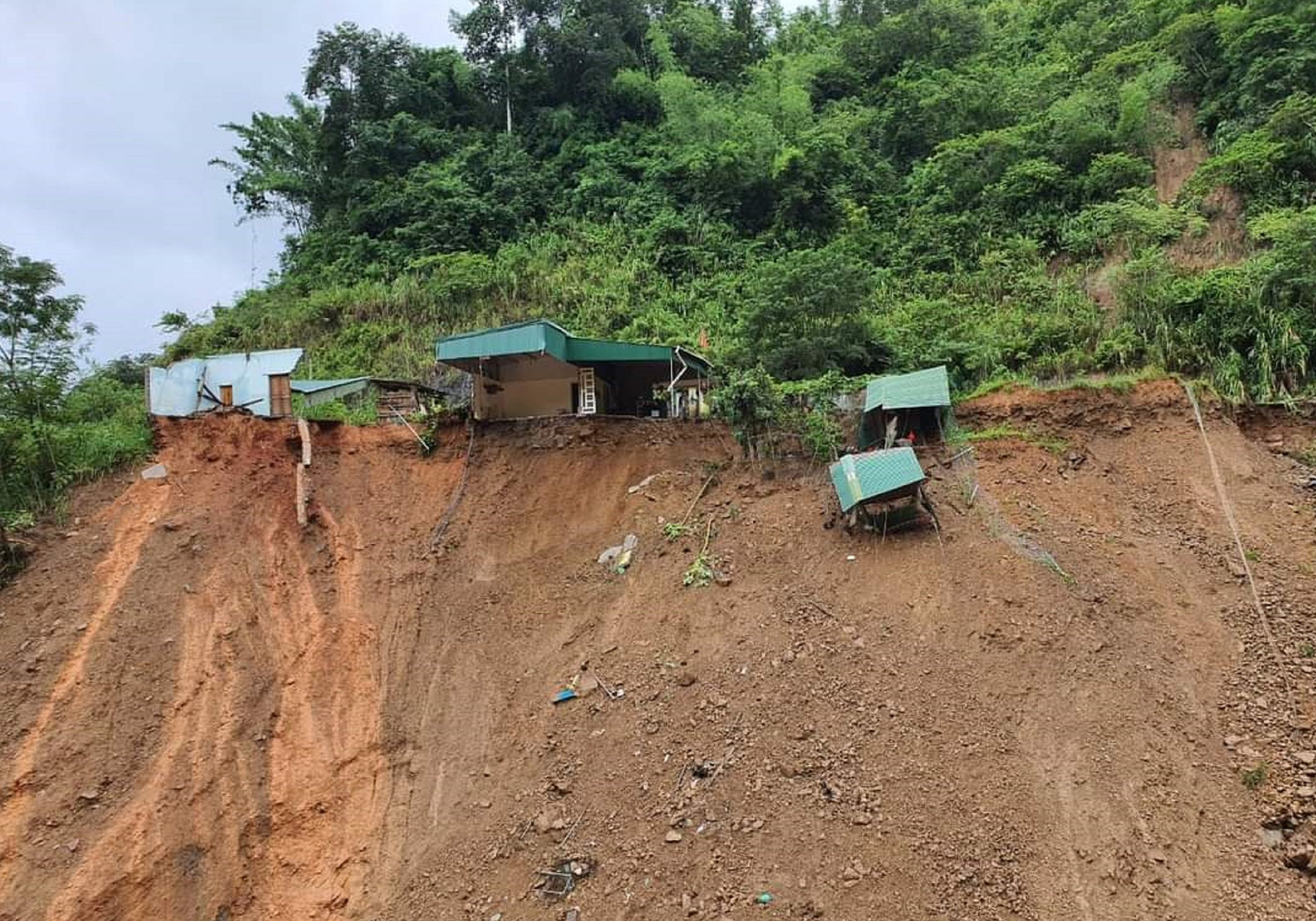 Chủ động ứng phó với lũ, ngập lụt, lũ quét, sạt lở đất