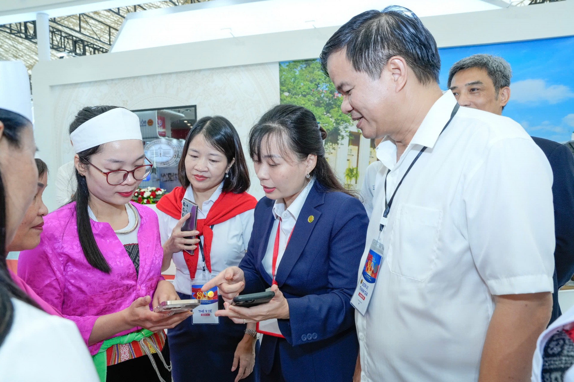 Bệnh viện Bạch Mai: Tiên phong ứng dụng công nghệ số vì sức khỏe Nhân dân