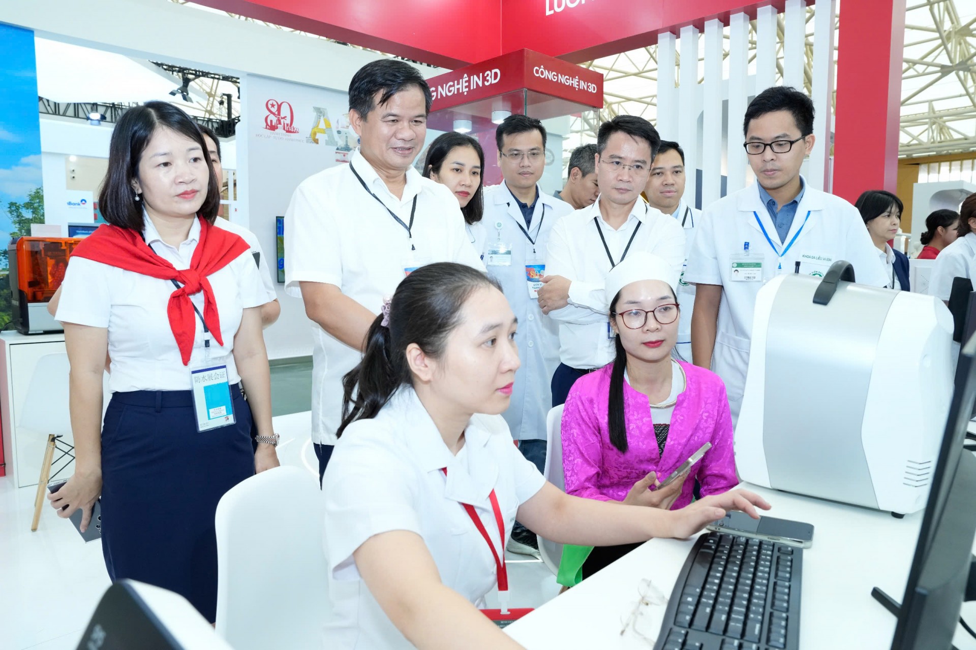 Bệnh viện Bạch Mai: Tiên phong ứng dụng công nghệ số vì sức khỏe Nhân dân