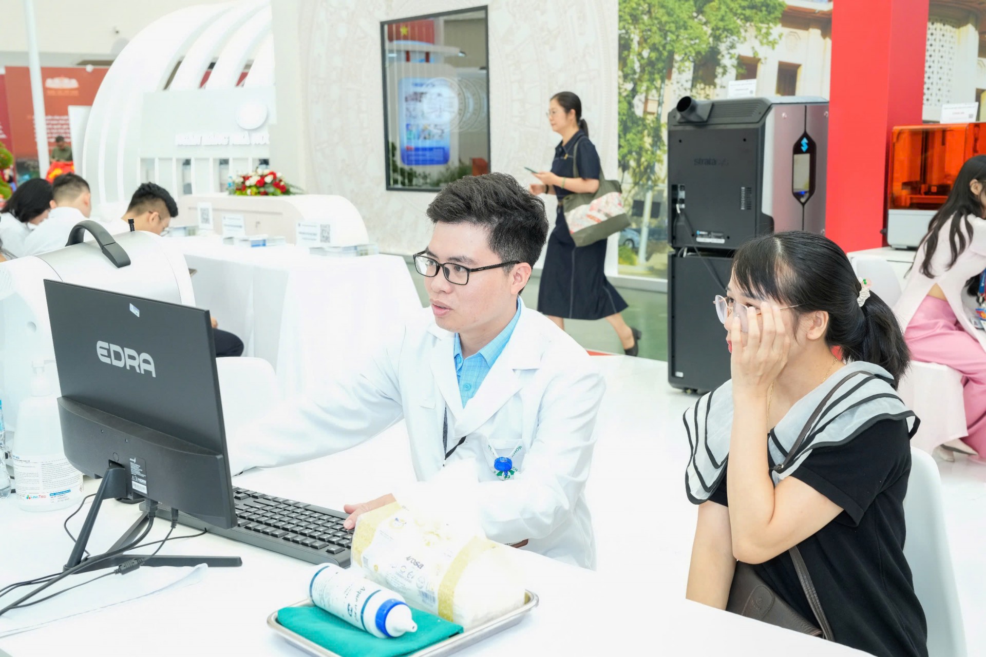 BỆNH VIỆN BẠCH MAI: TIÊN PHONG ỨNG DỤNG CÔNG NGHỆ SỐ VÌ SỨC KHỎE NHÂN DÂN