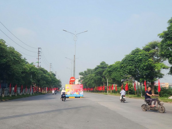 Bắc Ninh: Rực rỡ cờ Tổ quốc chào mừng hợp nhất và Quốc khánh mồng 2/9.