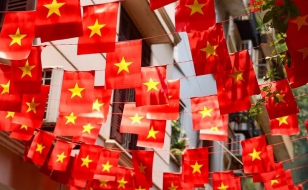 Dự báo thời tiết ngày 2/9/2025: Hà Nội trời mát, có lúc mưa rào và dông