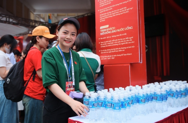 Hà Nội triển khai 15 "Trạm khách A80: Tự hào Việt Nam" phục vụ nhân dân