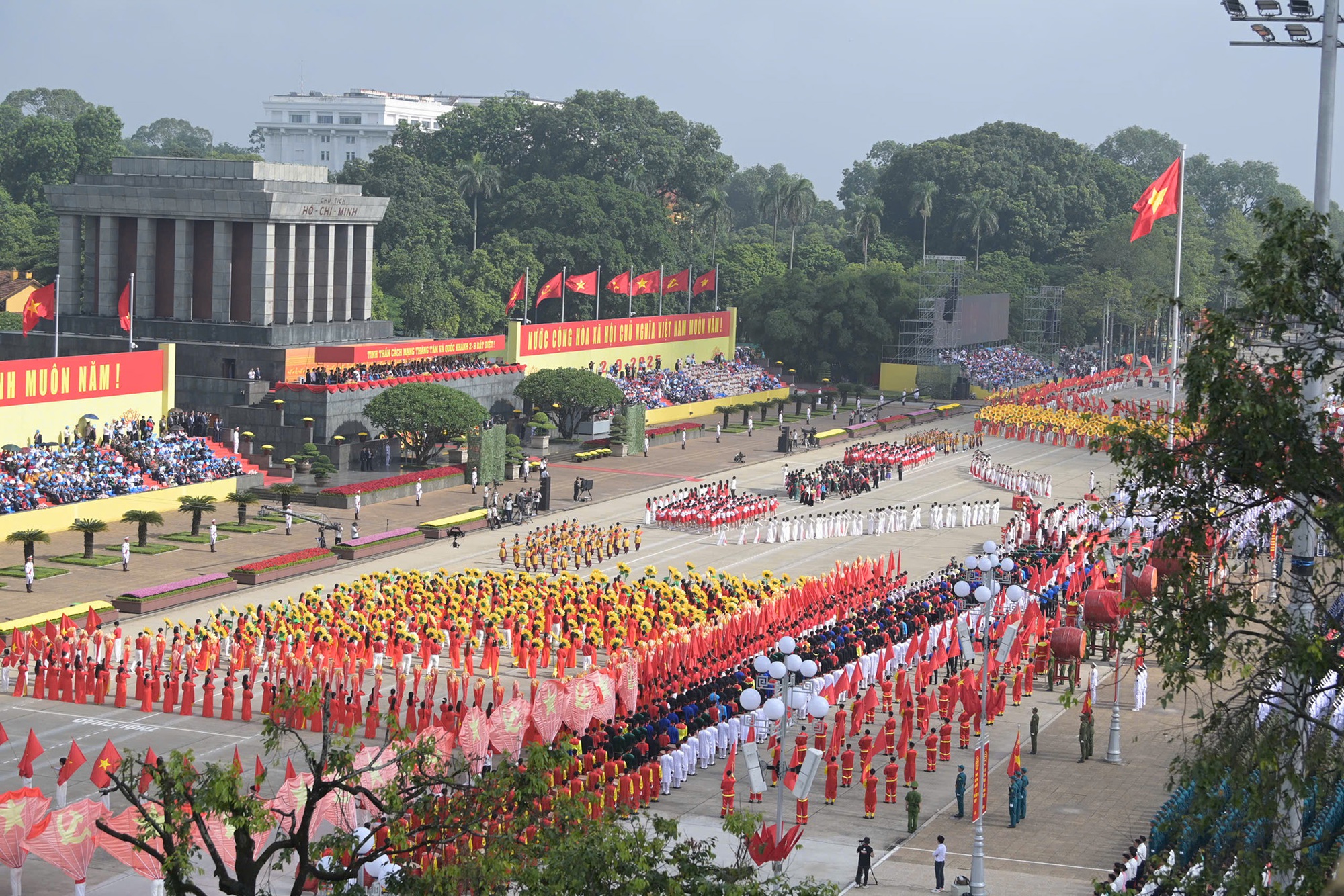 TỔNG THUẬT: Kỷ niệm trọng thể 80 năm Quốc khánh nước Cộng hòa XHCN Việt Nam- Ảnh 28.