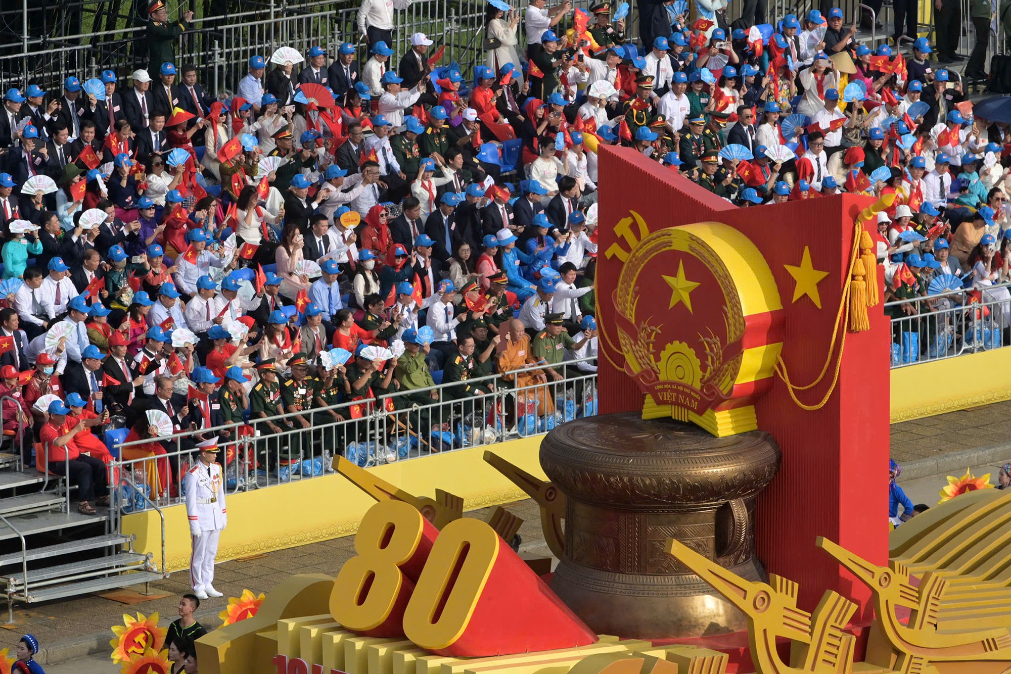 TỔNG THUẬT: Kỷ niệm trọng thể 80 năm Quốc khánh nước Cộng hòa XHCN Việt Nam- Ảnh 17.