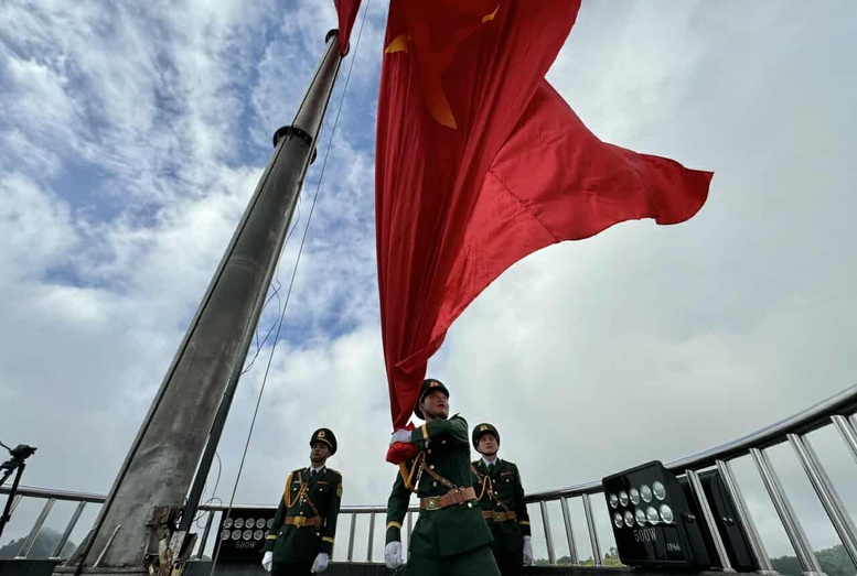 Hân hoan ngày Tết Độc lập khắp mọi miền Tổ quốc Hân hoan ngày Tết Độc lập khắp mọi miền Tổ quốc