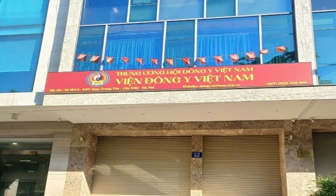 Đào tạo và phát triển nguồn nhân lực lương y đáp ứng yêu cầu khám chữa bệnh cho nhân dân