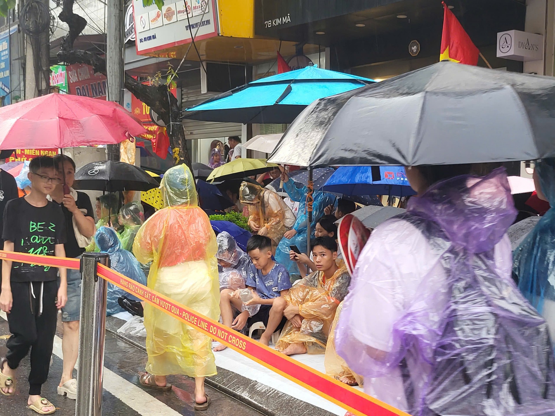 Niềm tự hào dân tộc trong Lễ kỷ niệm 80 năm Quốc Khánh dưới mưa chiều Hà Nội
