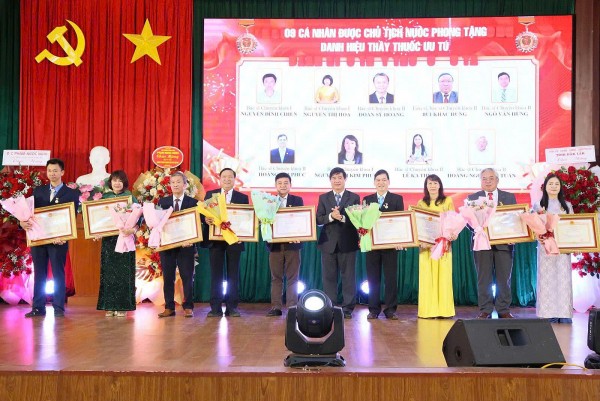 Đắk Lắk: Ngành Y tế đẩy mạnh phong trào thi đua yêu nước, hướng tới chăm sóc sức khỏe nhân dân toàn diện