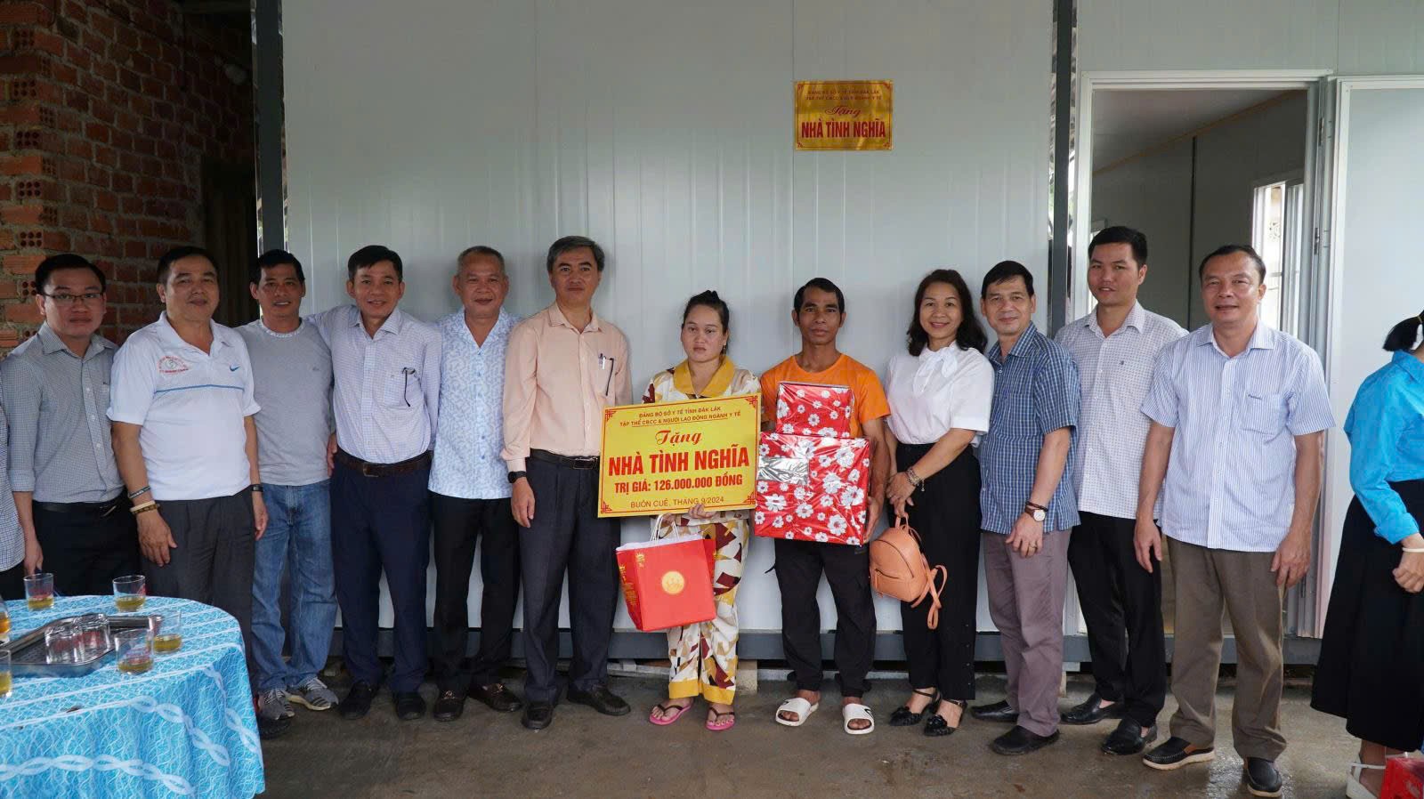 Đắk Lắk: Ngành Y tế đẩy mạnh phong trào thi đua yêu nước, hướng tới chăm sóc sức khỏe nhân dân toàn diện