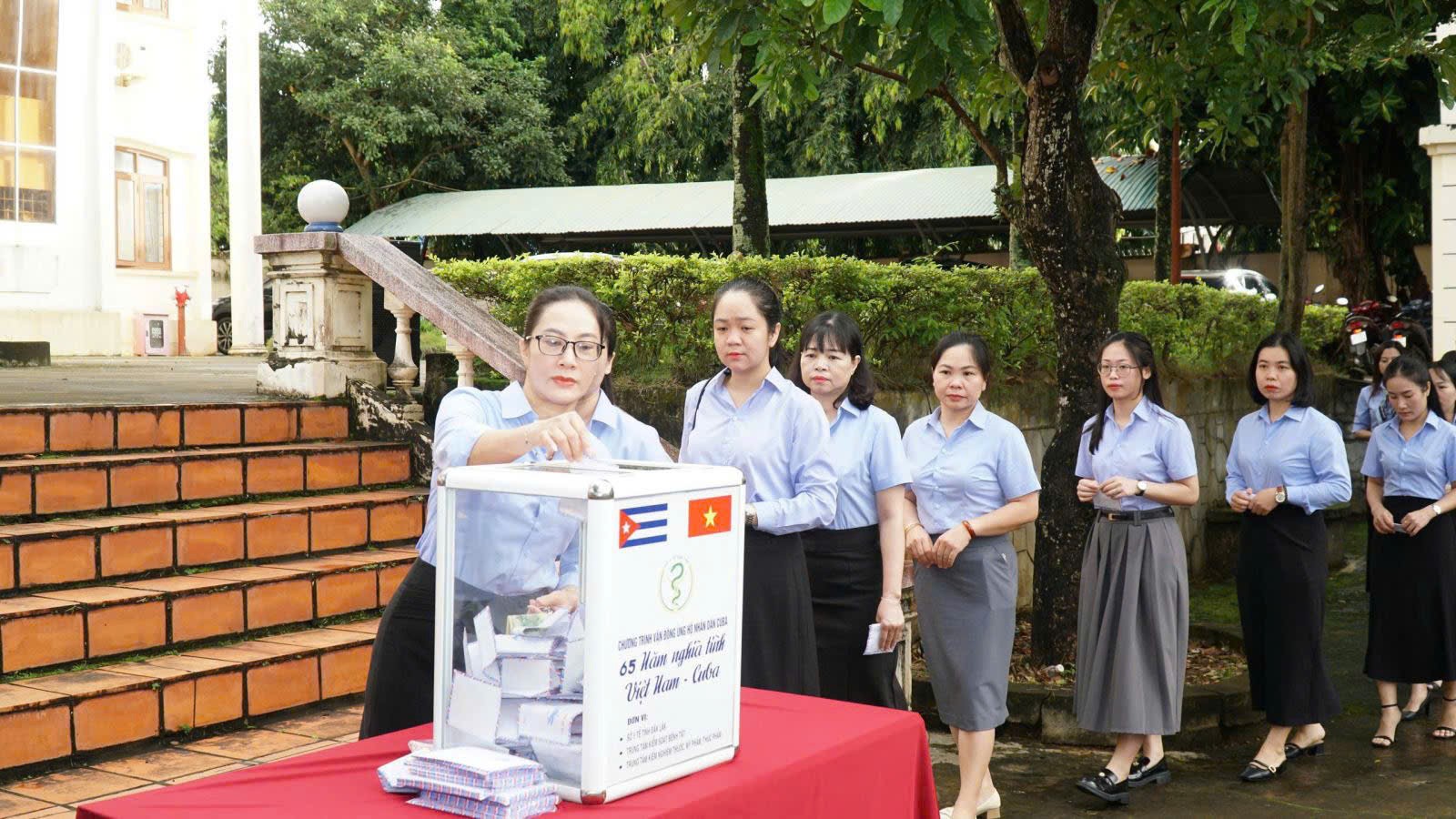 Đắk Lắk: Ngành Y tế đẩy mạnh phong trào thi đua yêu nước, hướng tới chăm sóc sức khỏe nhân dân toàn diện