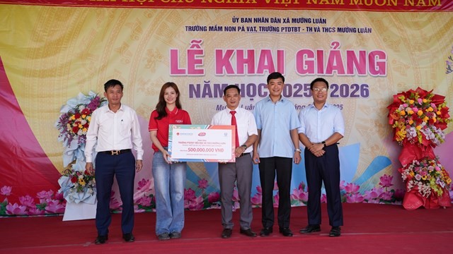 Tiếp sức cho học sinh Điện Biên sau lũ quét: Khởi đầu năm học mới an toàn và đầy hy vọng