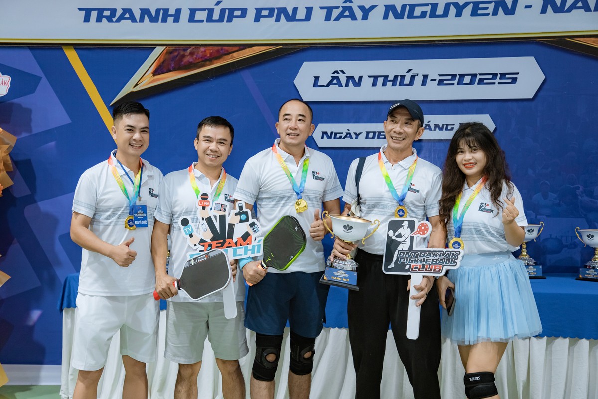 Những hình ảnh ấn tượng tại Giải  Pickleball CLB Doanh nhân trẻ Đắk Lắk, báo chí, nghệ sĩ và KOLs