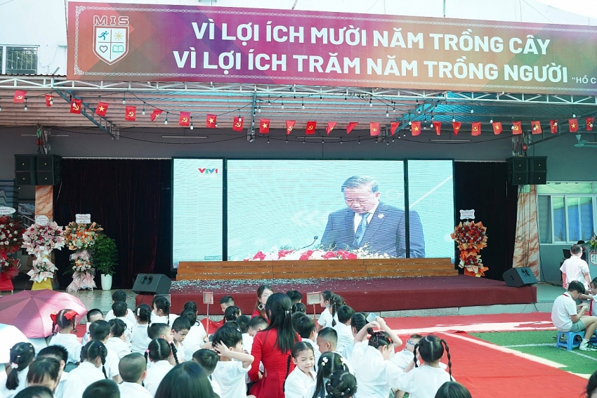 Năm học mới tại MIS: Vững bước với trí tuệ, lan tỏa bằng trái tim Năm học mới tại MIS: Vững bước với trí tuệ, lan tỏa bằng trái tim